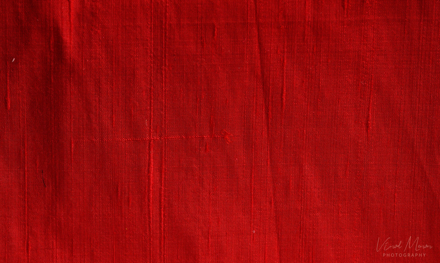EQUESTRIAN RED